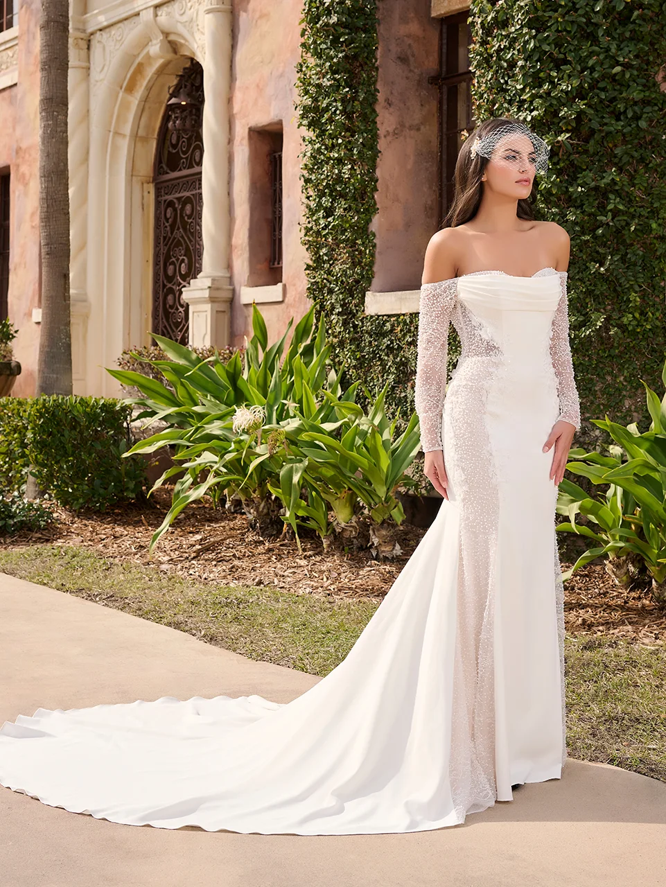 15936 1 Ivory Nude