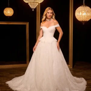 15952 21 Ivory